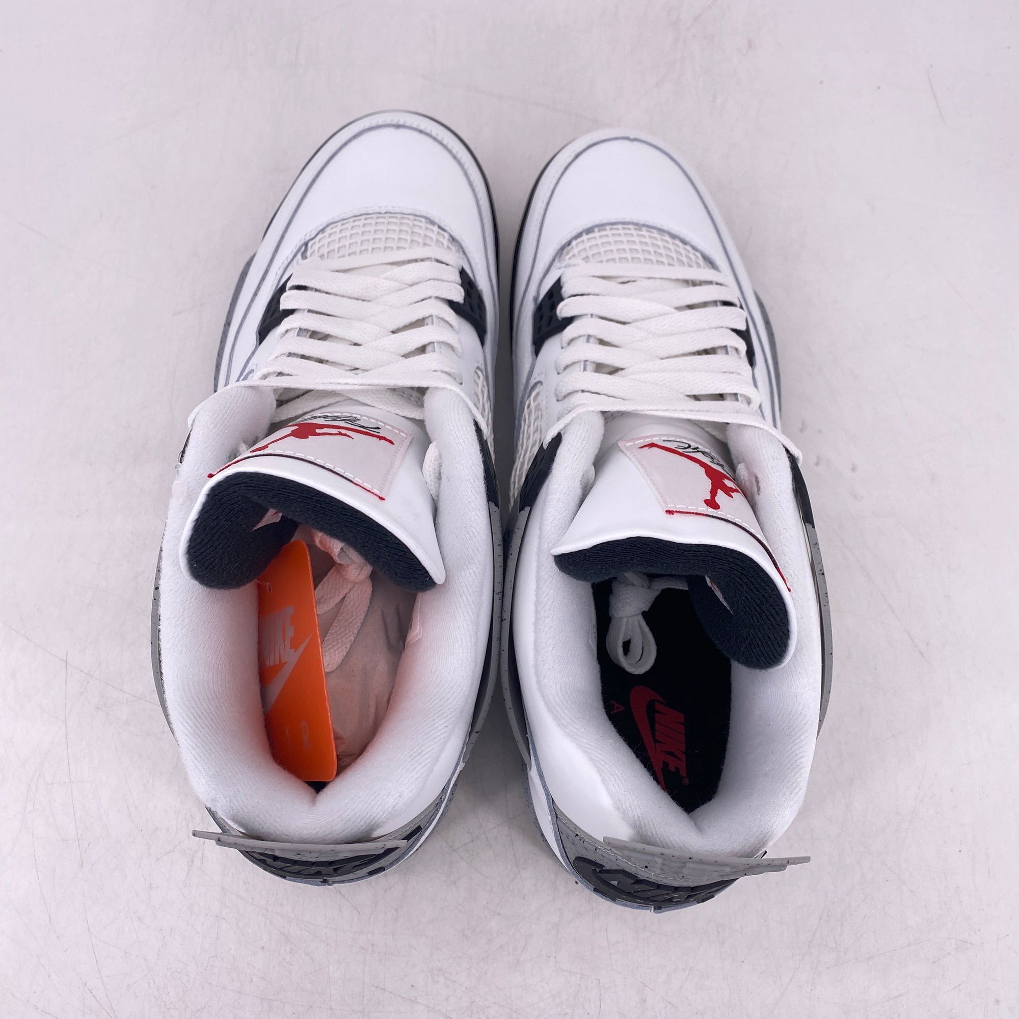 nike retro runner white line
