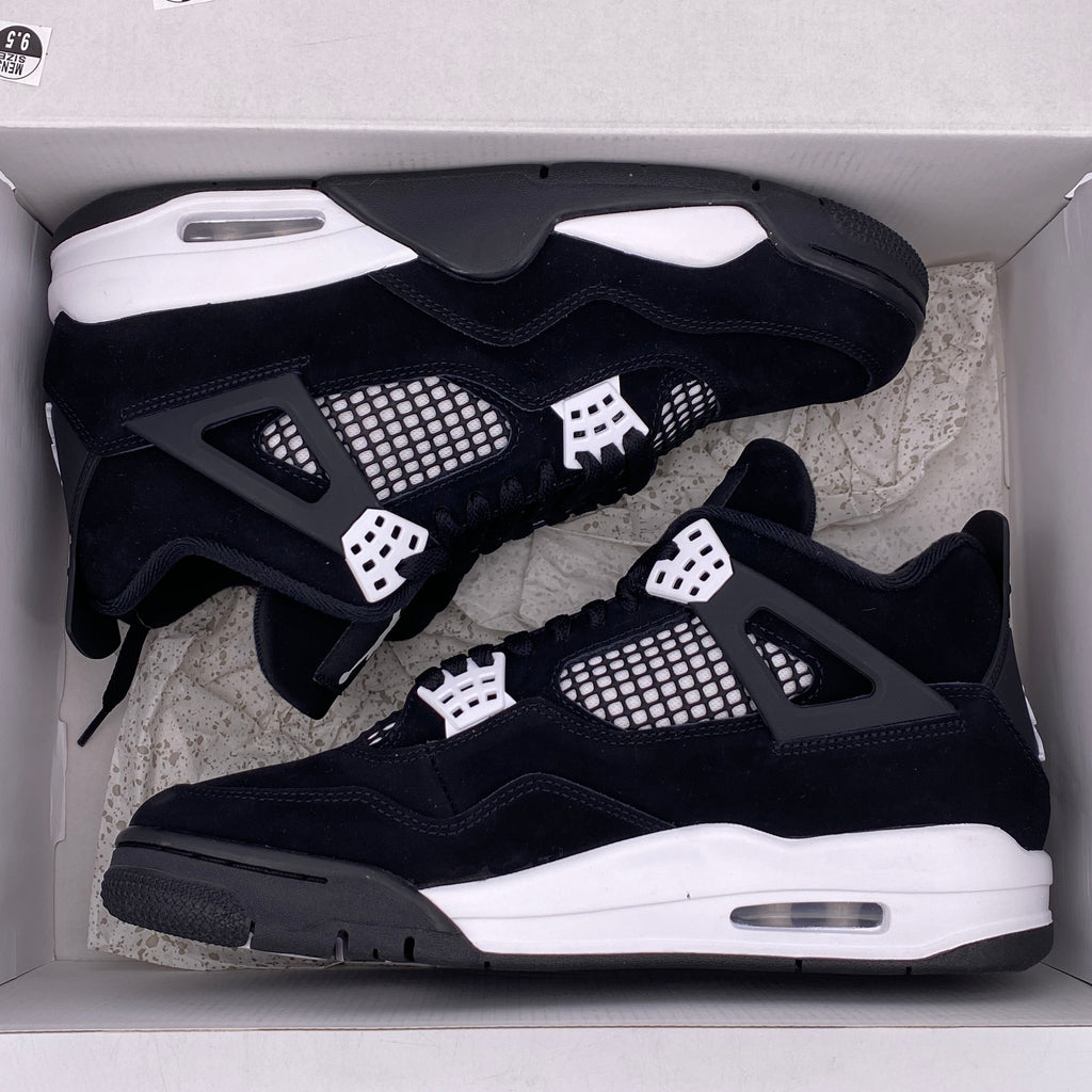 Air Jordan 4 Retro "White Thunder" 2024 Used Size 9.5