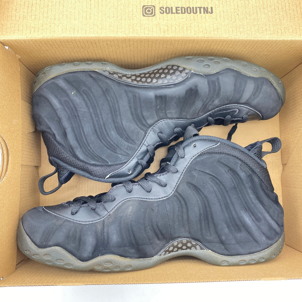 Nike Air Foamposite One "Black Suede" 2014 Used Size 9.5