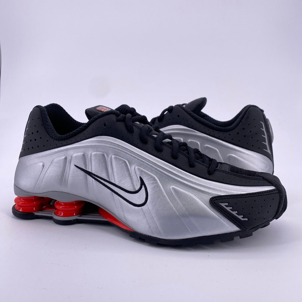 Nike Shox R4 "Black Metallic Silver" 2025 New Size 10.5