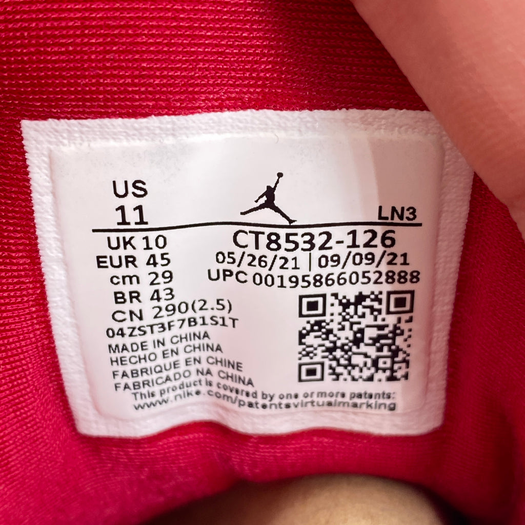 Air Jordan 3 Retro "Cardinal" 2022 Used Size 11