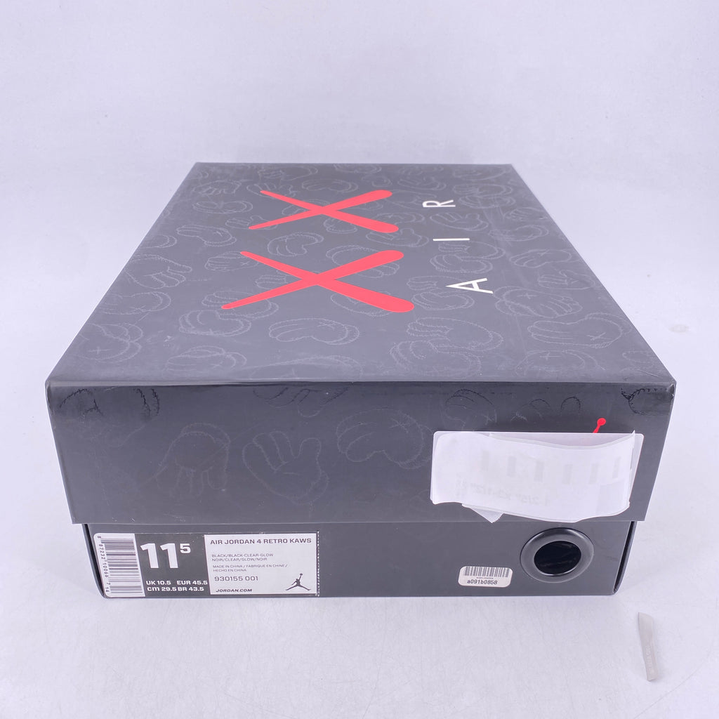 Air Jordan 4 Retro NRG "Kaws Black" 2017 Used Size 11.5