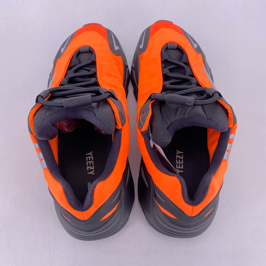 Yeezy 700 MNVN "Orange" 2020 New Size 9