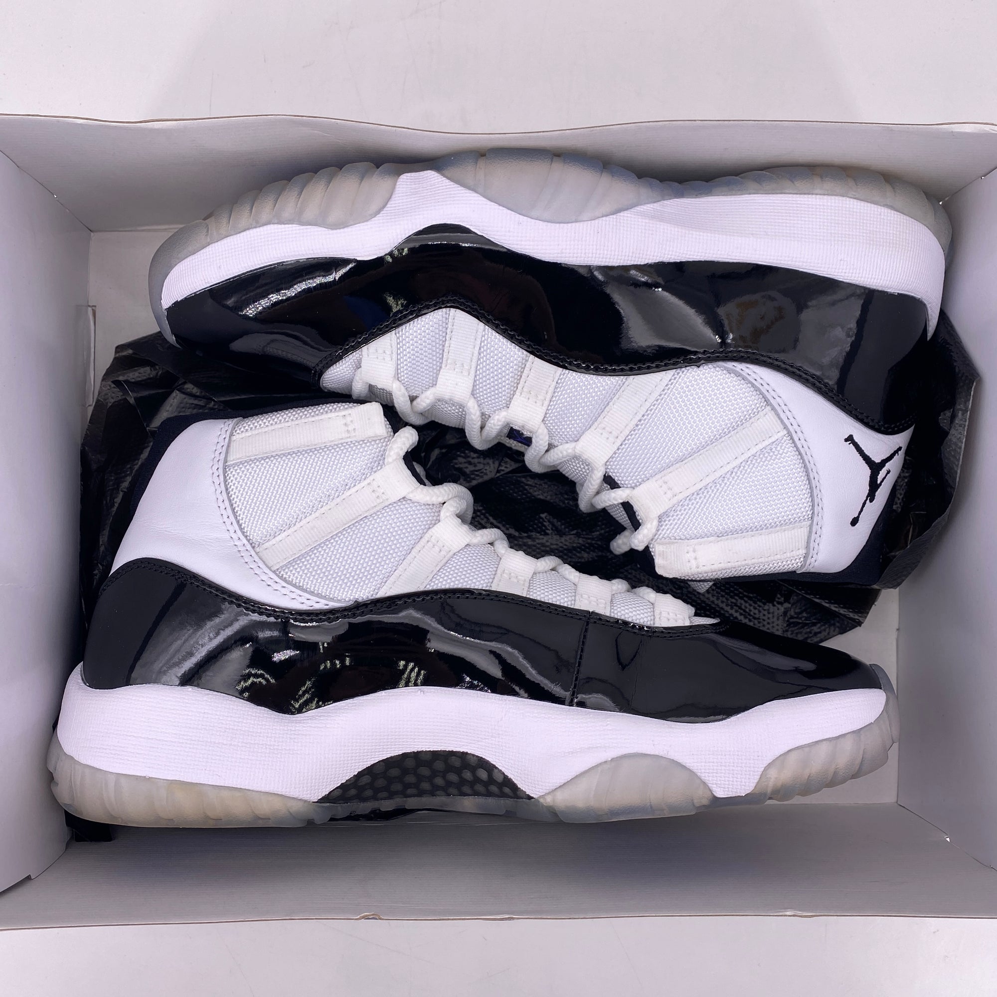 Air Jordan 11 Retro &quot;Concord&quot; 2018 Used Size 8.5