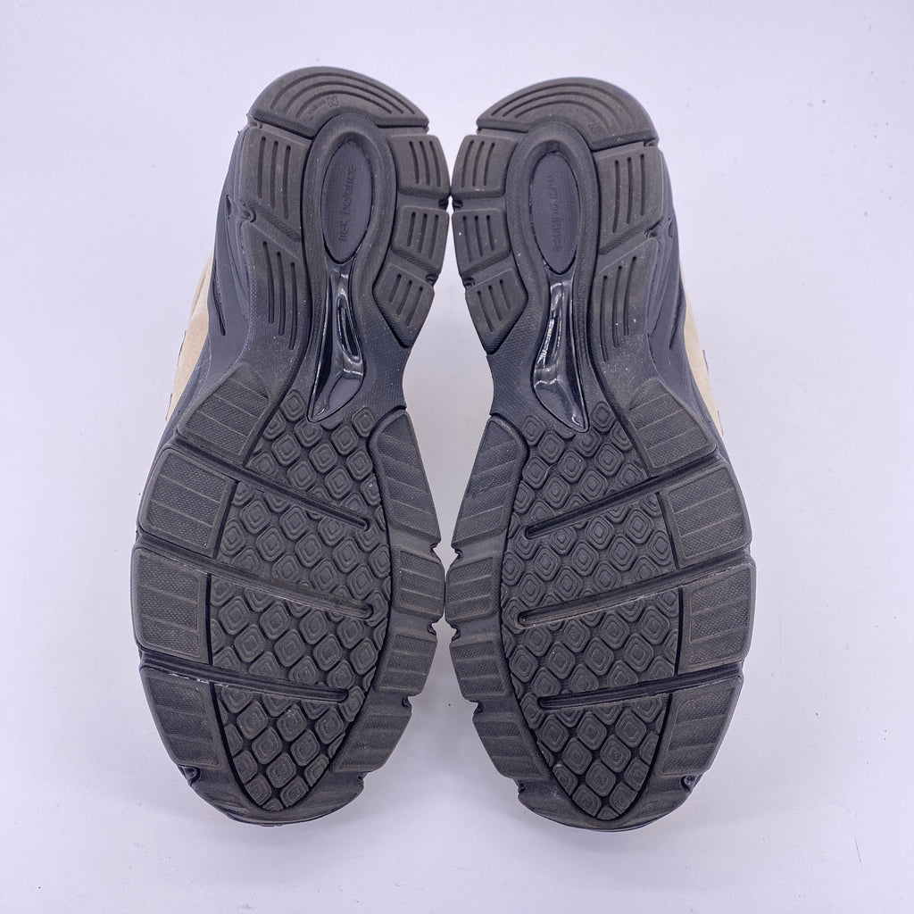 New Balance 990V4 "Teddy Santis Macadamia Nut" 2024 Used Size 9