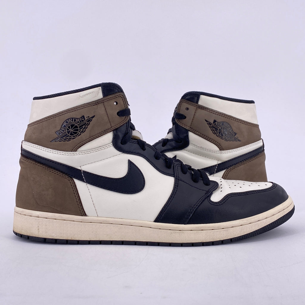 Air Jordan 1 Retro High OG "Mocha" 2020 Used Size 13