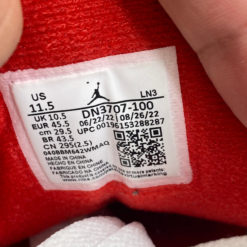 Air Jordan 3 Retro "White Cement Reimagined" 2023 Used Size 11.5