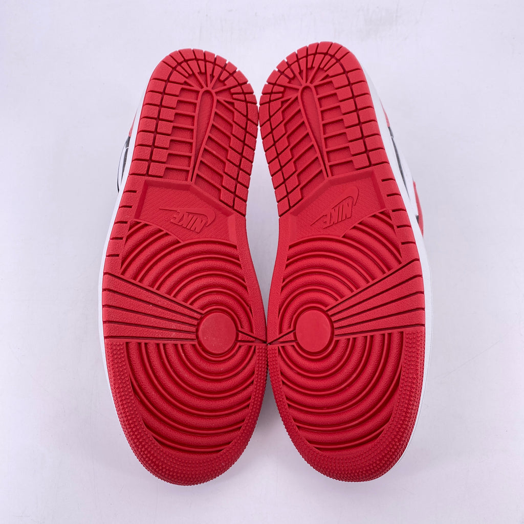 Air Jordan 1 Retro Low "Chicago" 2025 New Size 9
