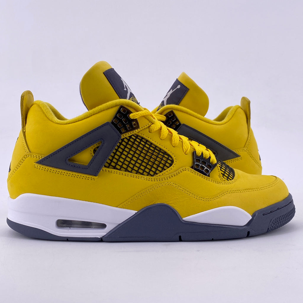 Air Jordan 4 Retro "Lightning" 2021 Used Size 11.5