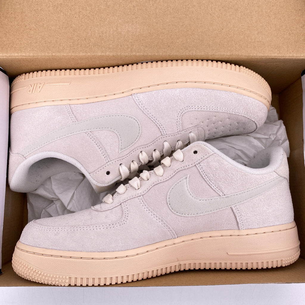 Nike Air Force 1 "Summit White Suede" 2021 Used Size 8.5
