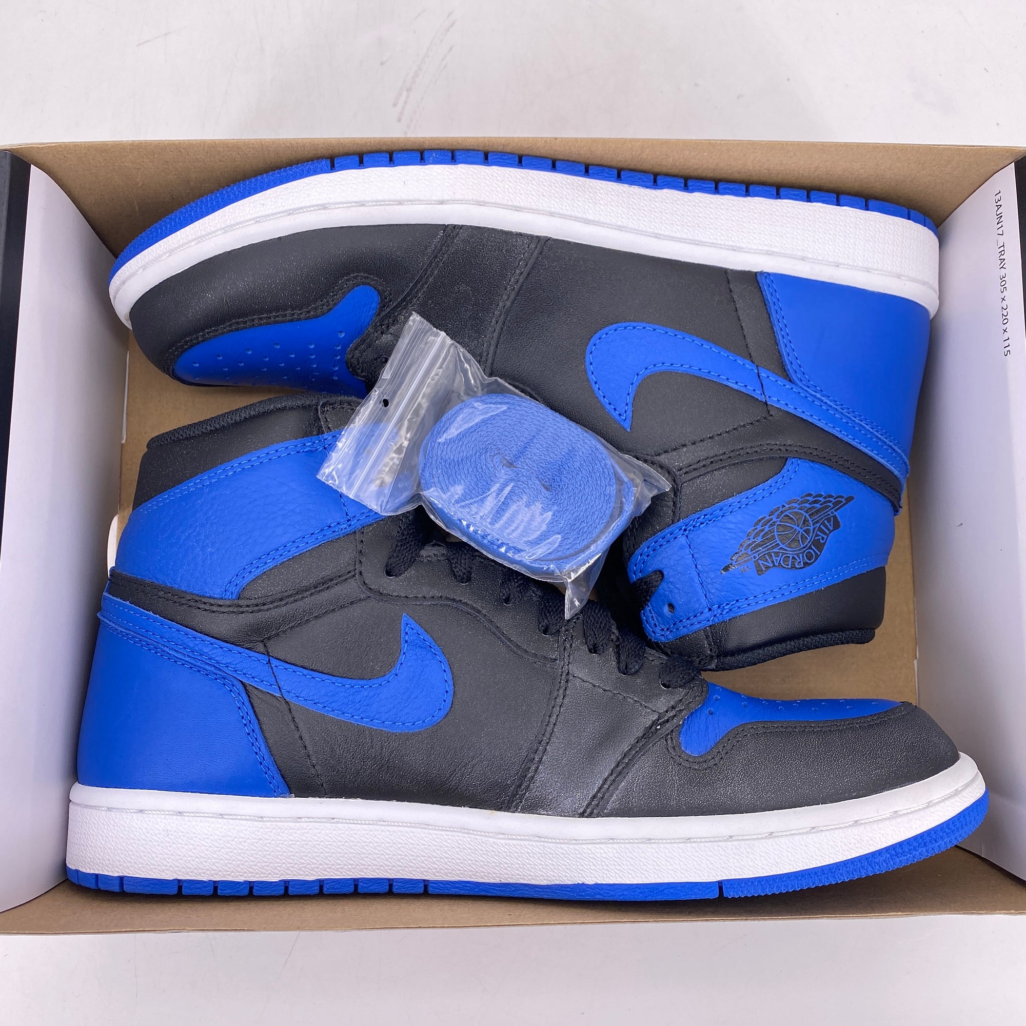 Air Jordan 1 Retro High OG &quot;Royal&quot; 2017 Used Size 9.5