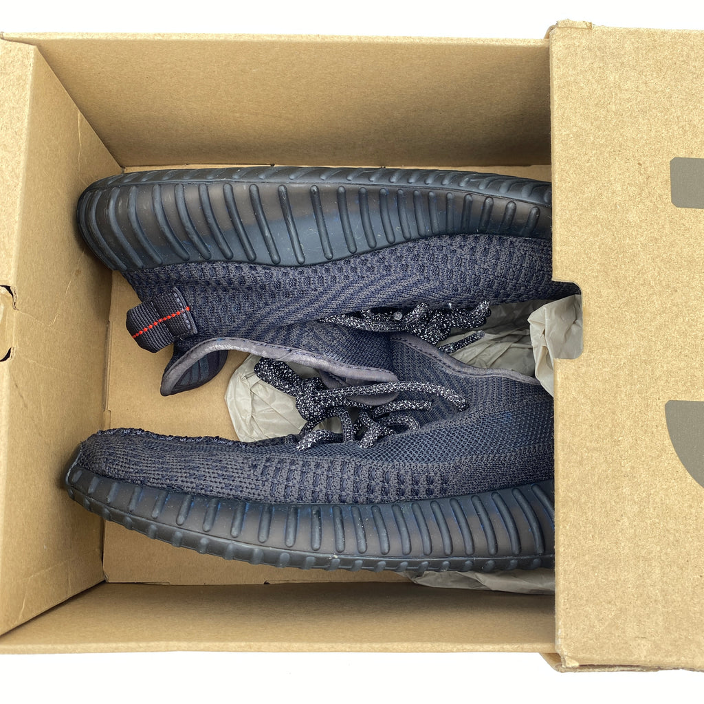 Yeezy 350 v2 "Black Non-Reflective" 2019 Used Size 9