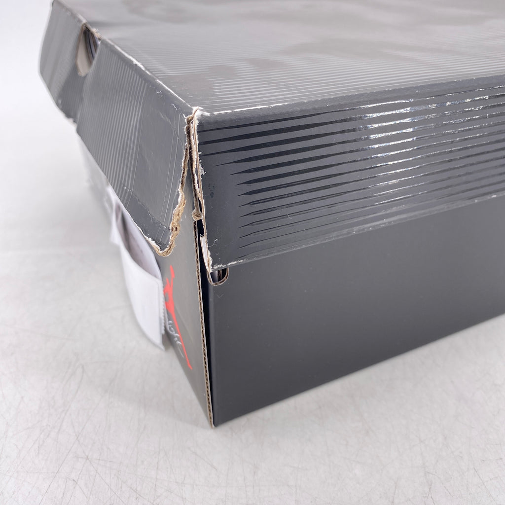 Air Jordan 4 Retro "Rare Air" 2025 Used Size 8.5