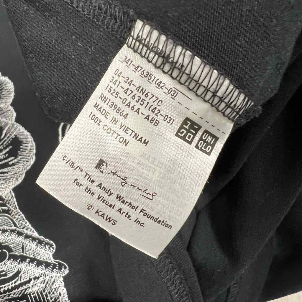 Uniqlo T-Shirt "KAWS X WARHOL" Black Used Size 2XL