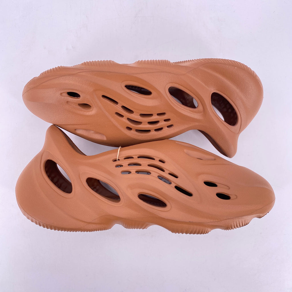 Yeezy Foam RNNR "Clay Red" 2023 New Size 9