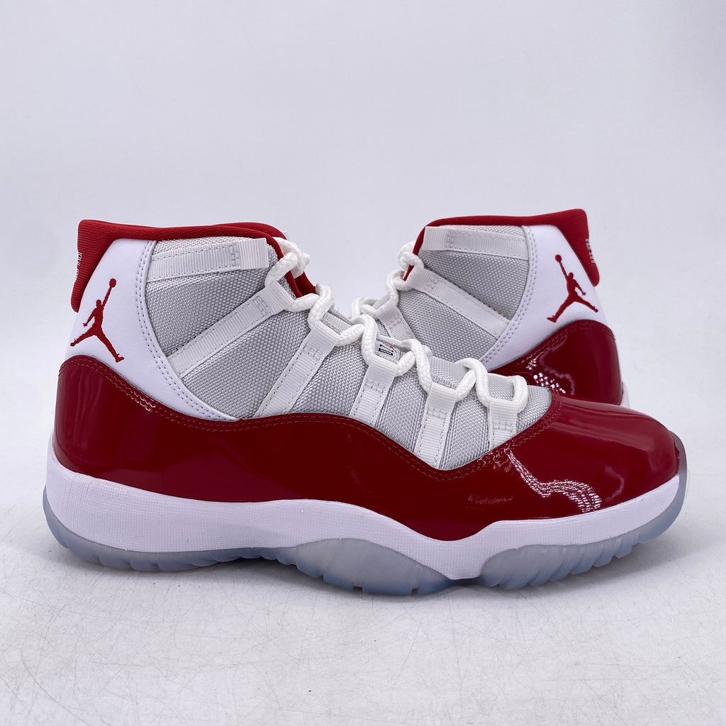 Air Jordan 11 Retro "Cherry" 2022 New Size 9.5