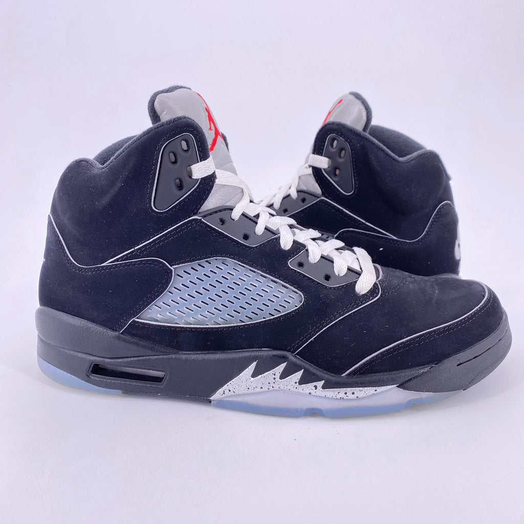 Air Jordan 5 Retro "Black Metallic Reimagined" 2025 Used Size 9.5