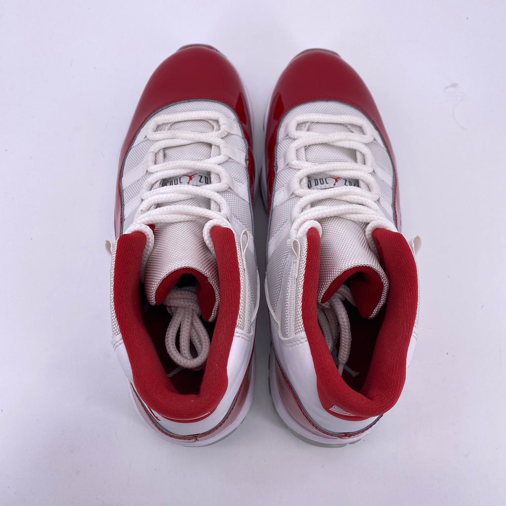 Air Jordan 11 Retro "Cherry" 2022 Used Size 9.5
