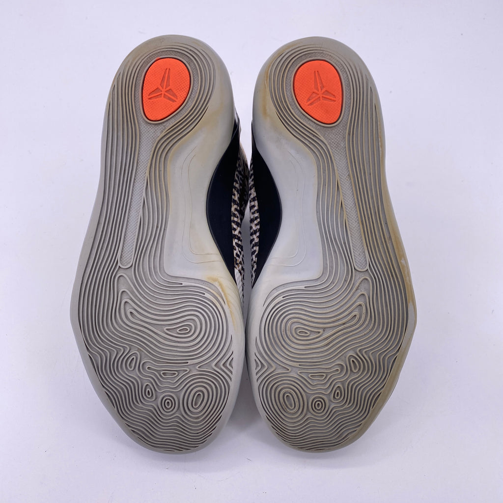 Nike (GS) Kobe 9 "Fundamentals" 2014 Used Size 3.5Y