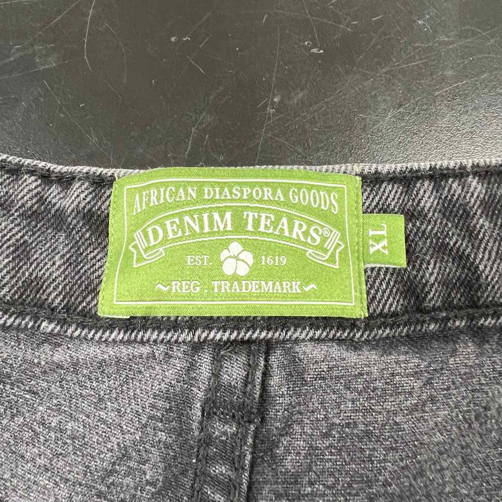 Denim Tears Shorts "COTTON WREATH" Black Used Size XL