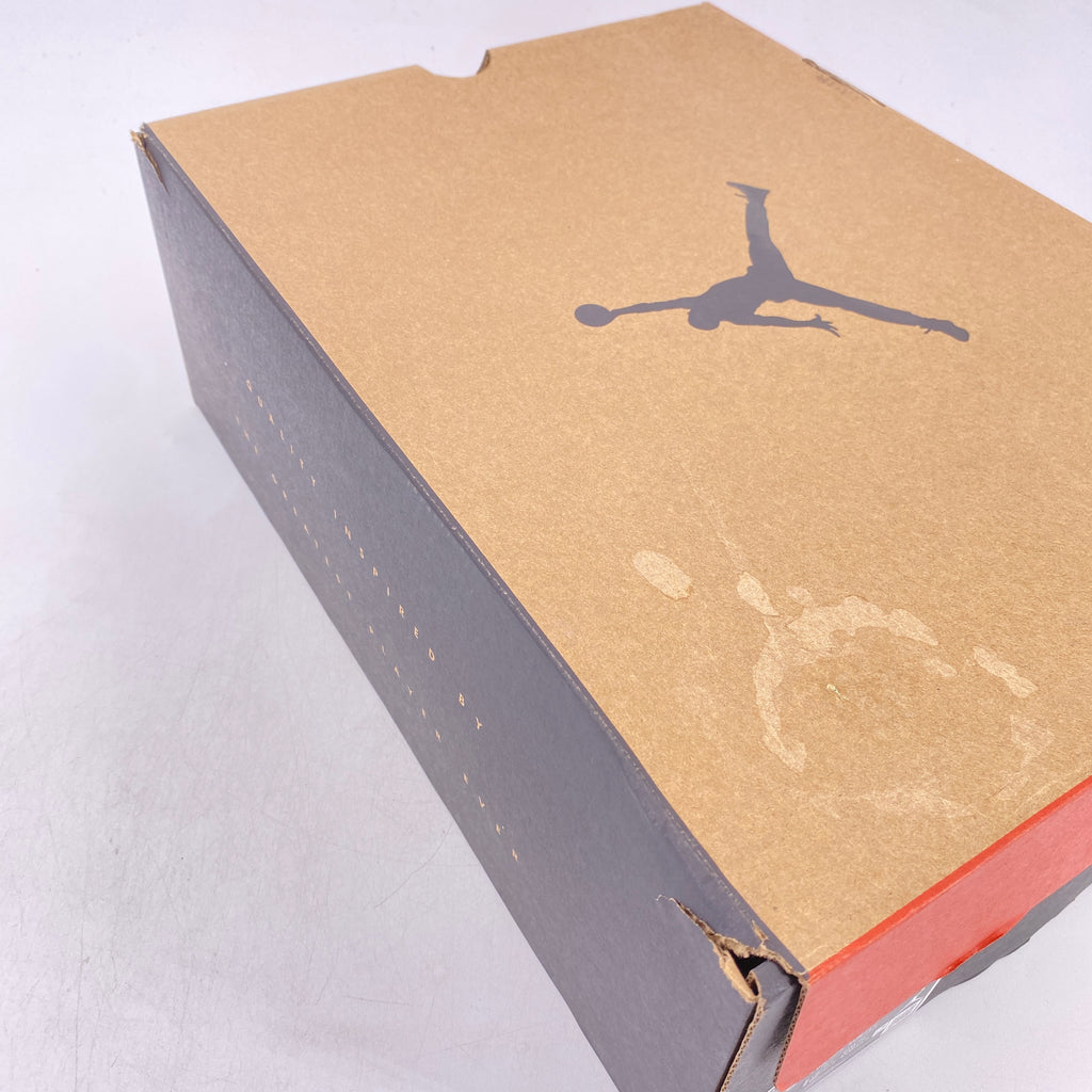 Air Jordan 12 Retro "Playoffs" 2022 Used Size 10.5