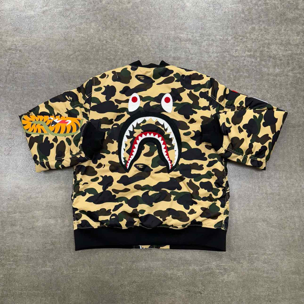 Bape Jacket "1ST CAMO SHARK" Yellow New Size XL