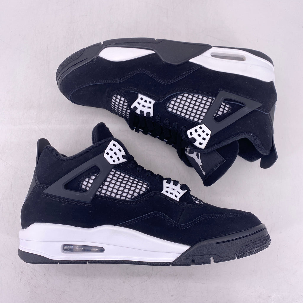 Air Jordan 4 Retro "White Thunder" 2024 Used Size 9.5