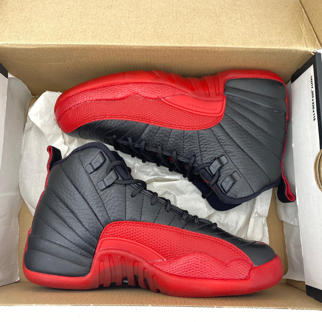 Air Jordan (BG) 12 Retro "Flu Game" 2016 Used Size 4Y
