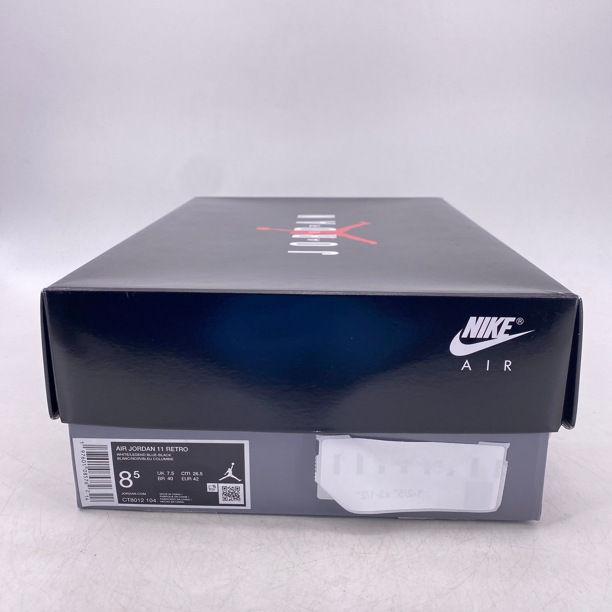 Air Jordan 11 Retro &quot;Legend Blue&quot; 2024 Used Size 8.5