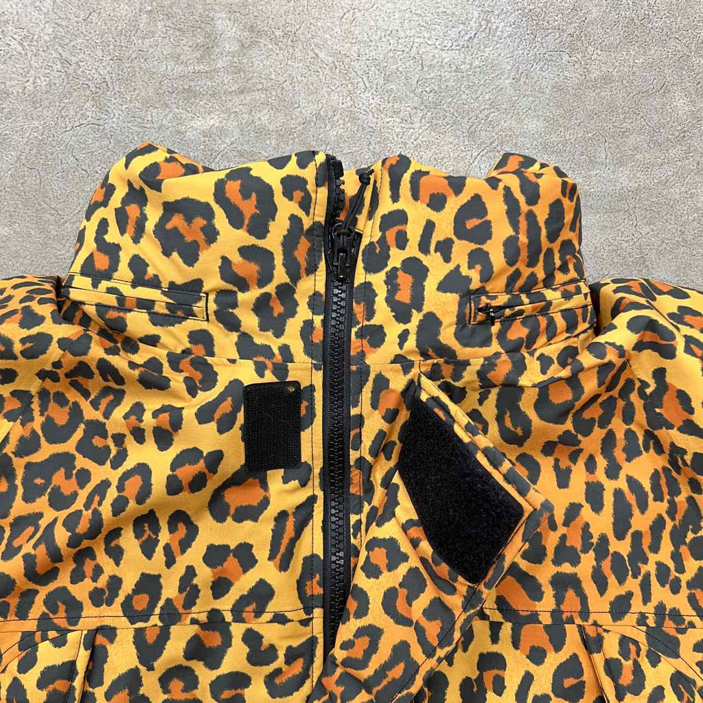Supreme Parka "GORETEX" Leopard Used Size L
