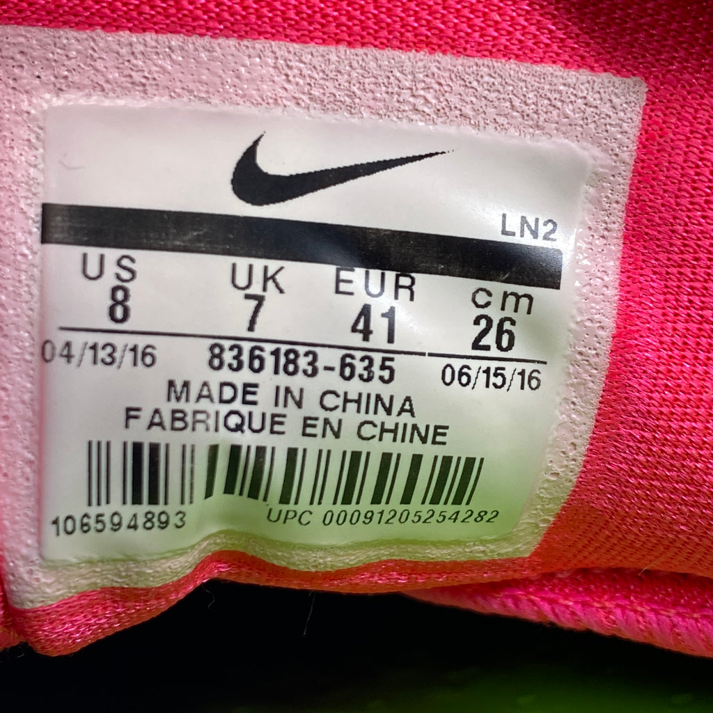 Nike Kobe 11 "Mambacurial" 2016 Used Size 8