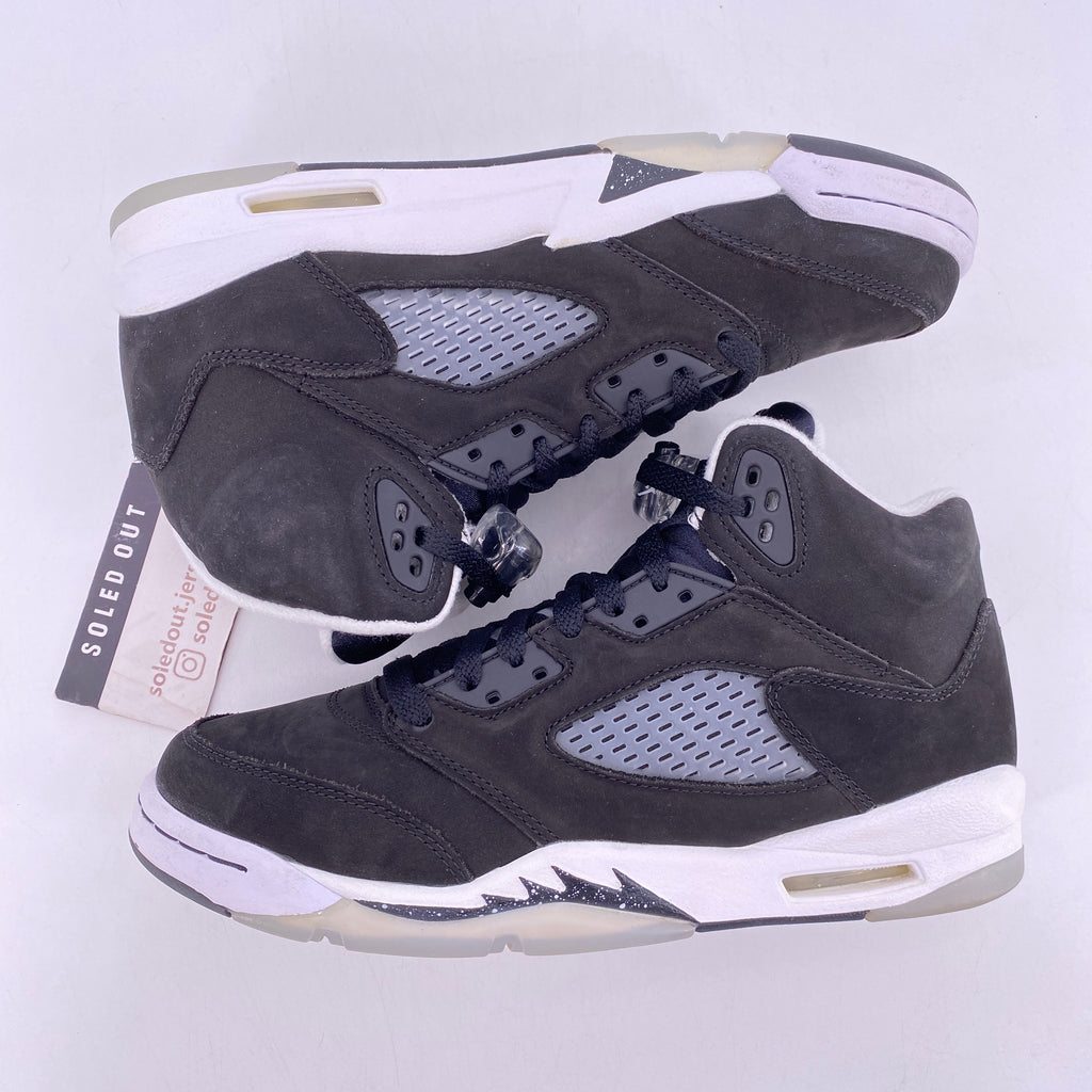 Air Jordan (GS) 5 Retro "Moonlight" 2021 Used Size 7Y
