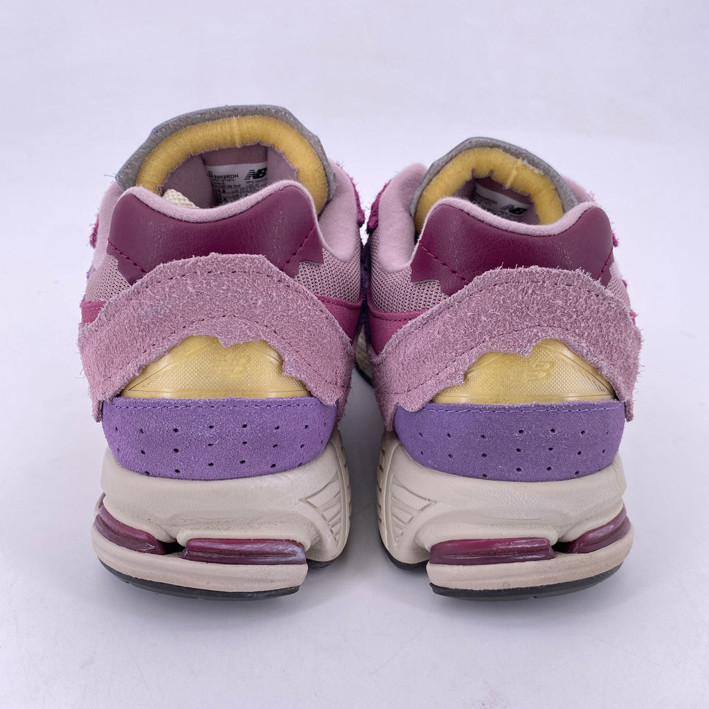 New Balance 2002R "Protection Pack Pink" 2022 Used Size 10.5
