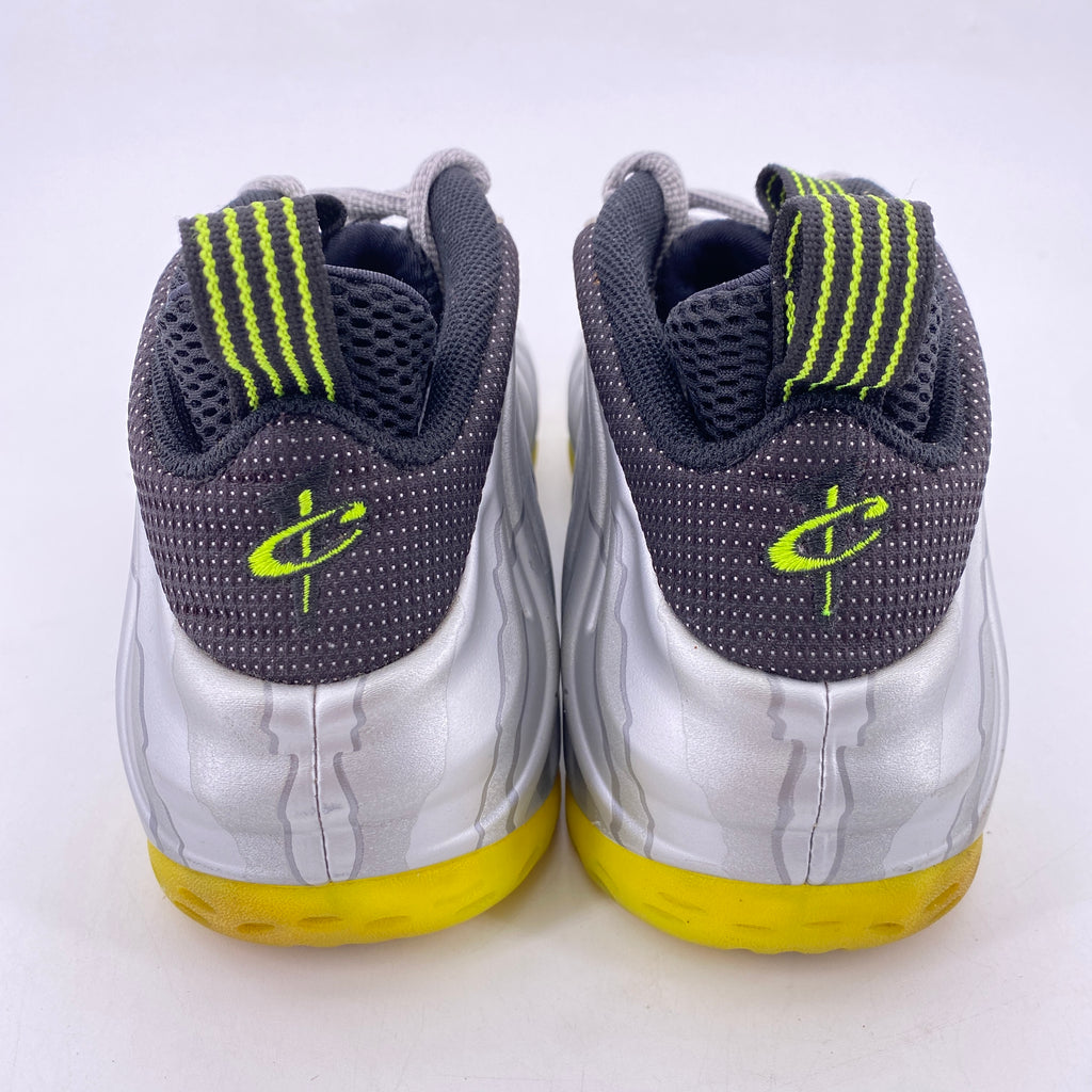 Nike Air Foamposite One "Silver Volt Camo" 2014 Used Size 11.5