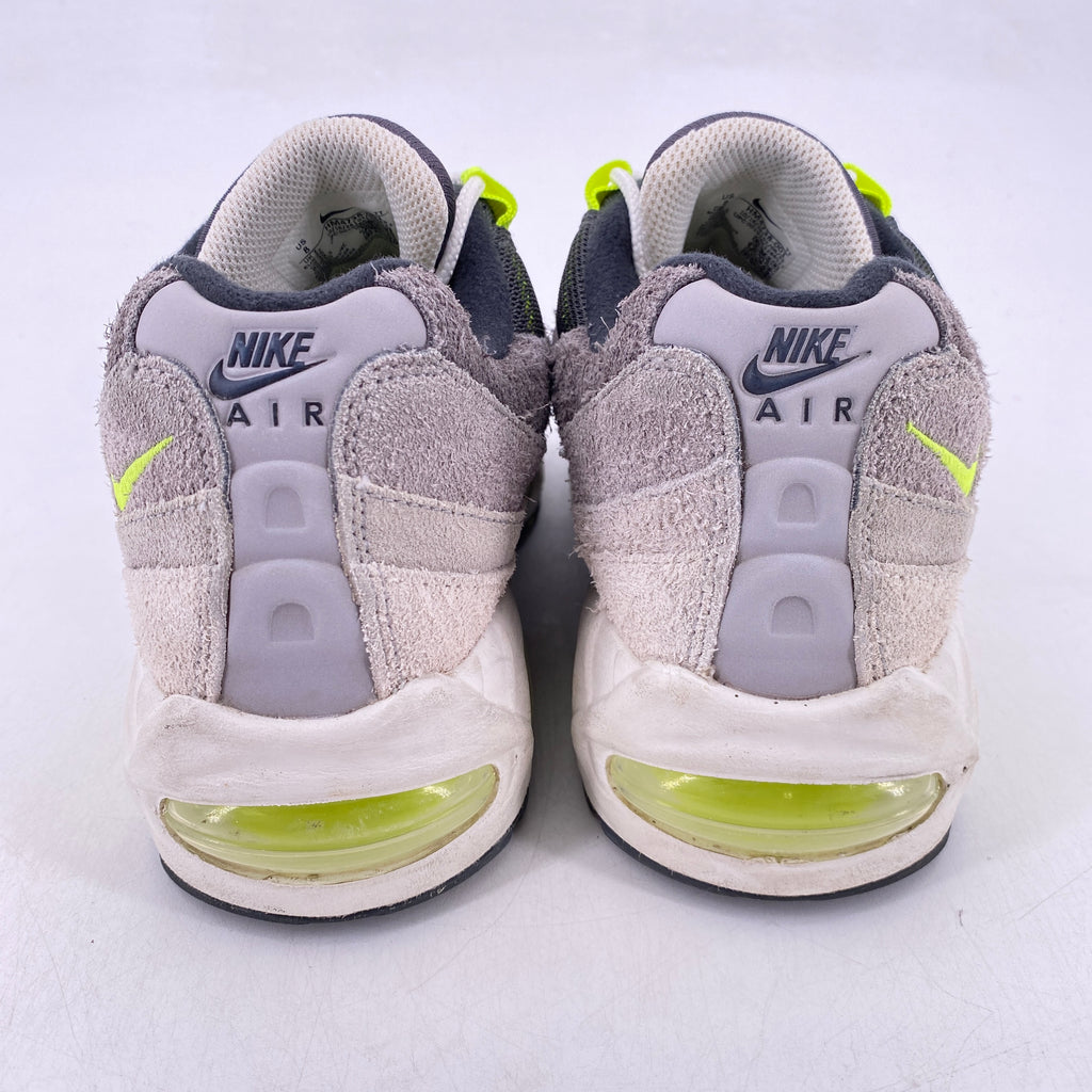 Nike Air Max 95 "Reverse Gradient Neon" 2025 Used Size 8