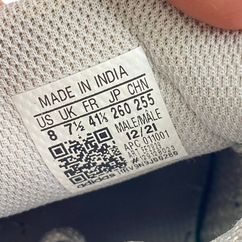 Yeezy 700 v2 "Static" 2018 Used Size 8