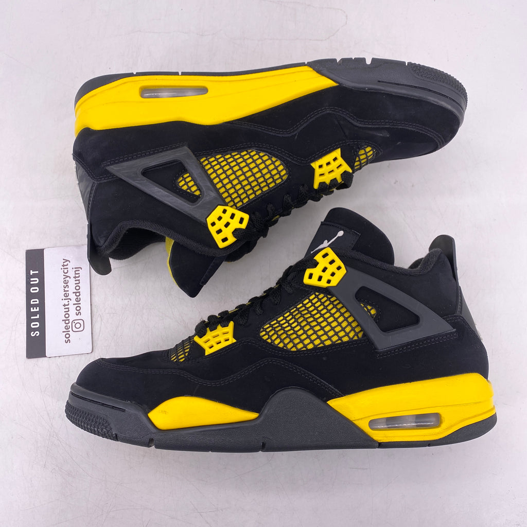 Air Jordan 4 Retro "Thunder" 2023 Used Size 10