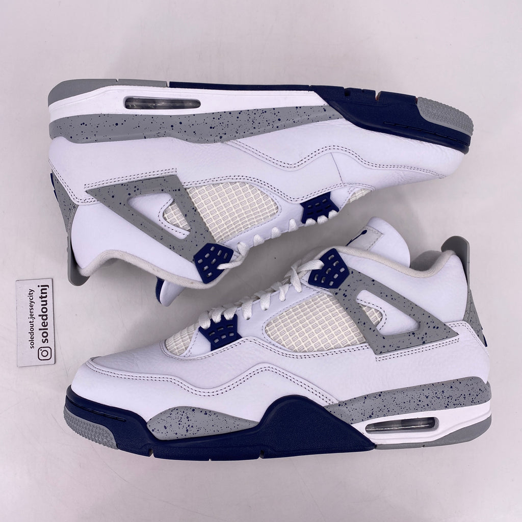 Air Jordan 4 Retro 