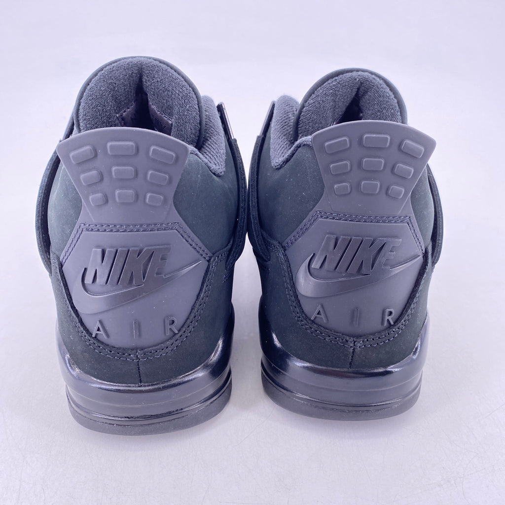 Air Jordan 4 Retro "Black Cat" 2025 Used Size 8