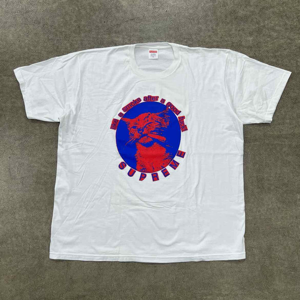 Supreme T-Shirt "SMOKE" White Used Size XL