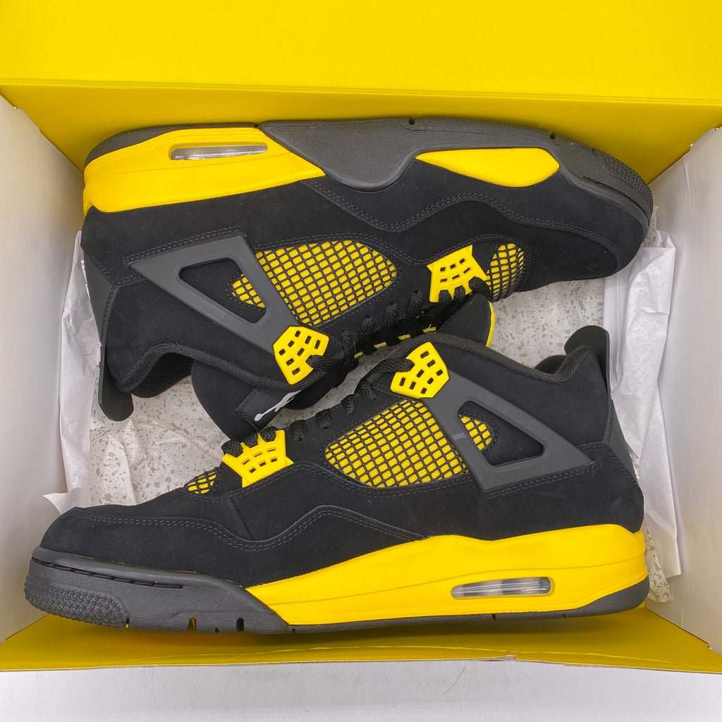 Air Jordan 4 Retro "Thunder" 2023 Used Size 13