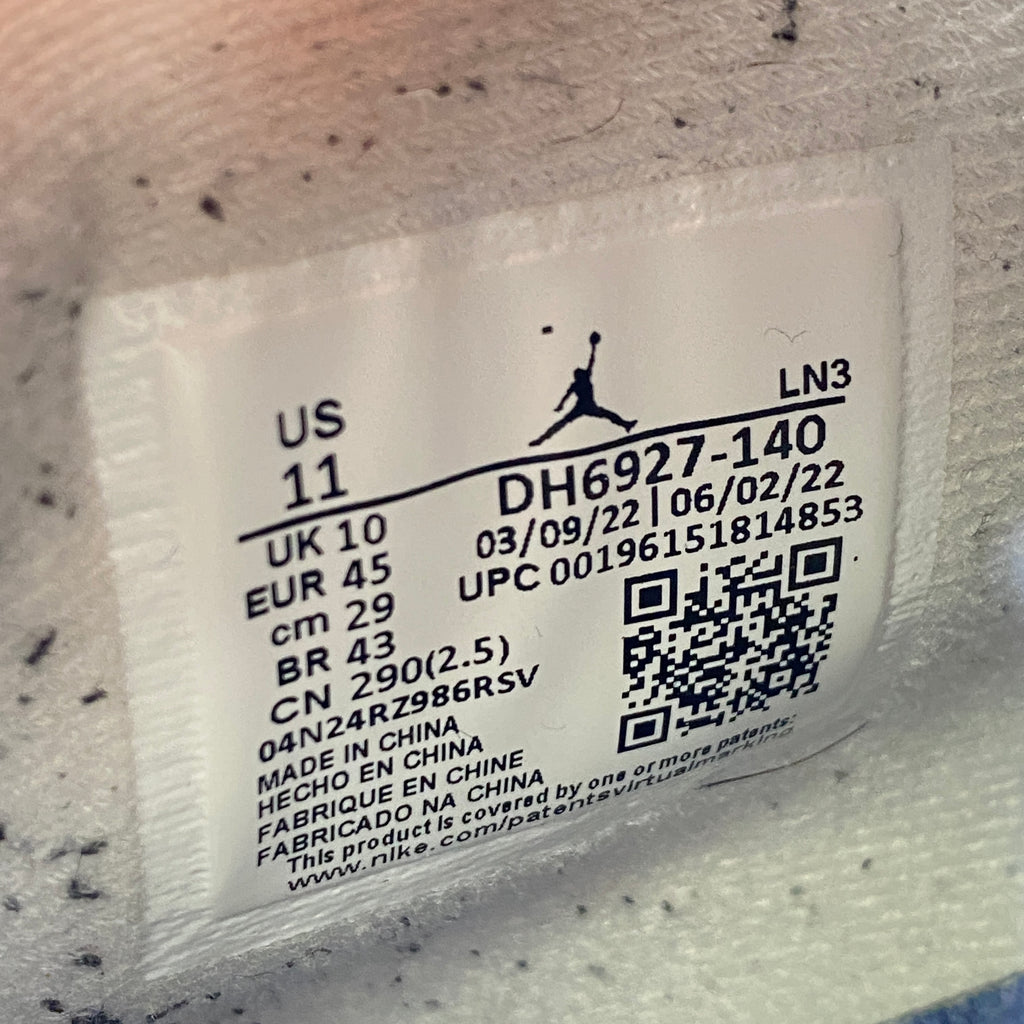 Air Jordan 4 Retro "Midnight Navy" 2022 Used Size 11