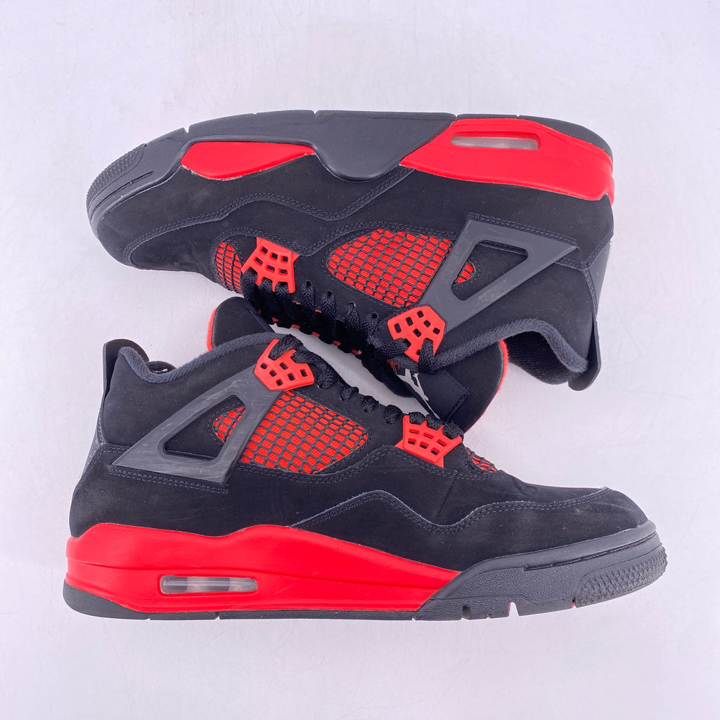 Air Jordan 4 Retro "Red Thunder" 2022 Used Size 8.5