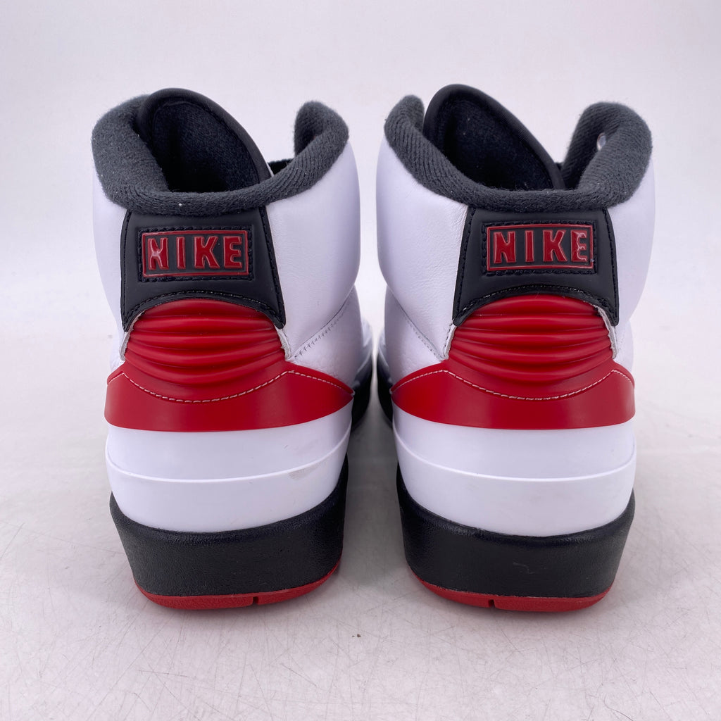 Air Jordan 2 Retro "Chicago" 2022 Used Size 9