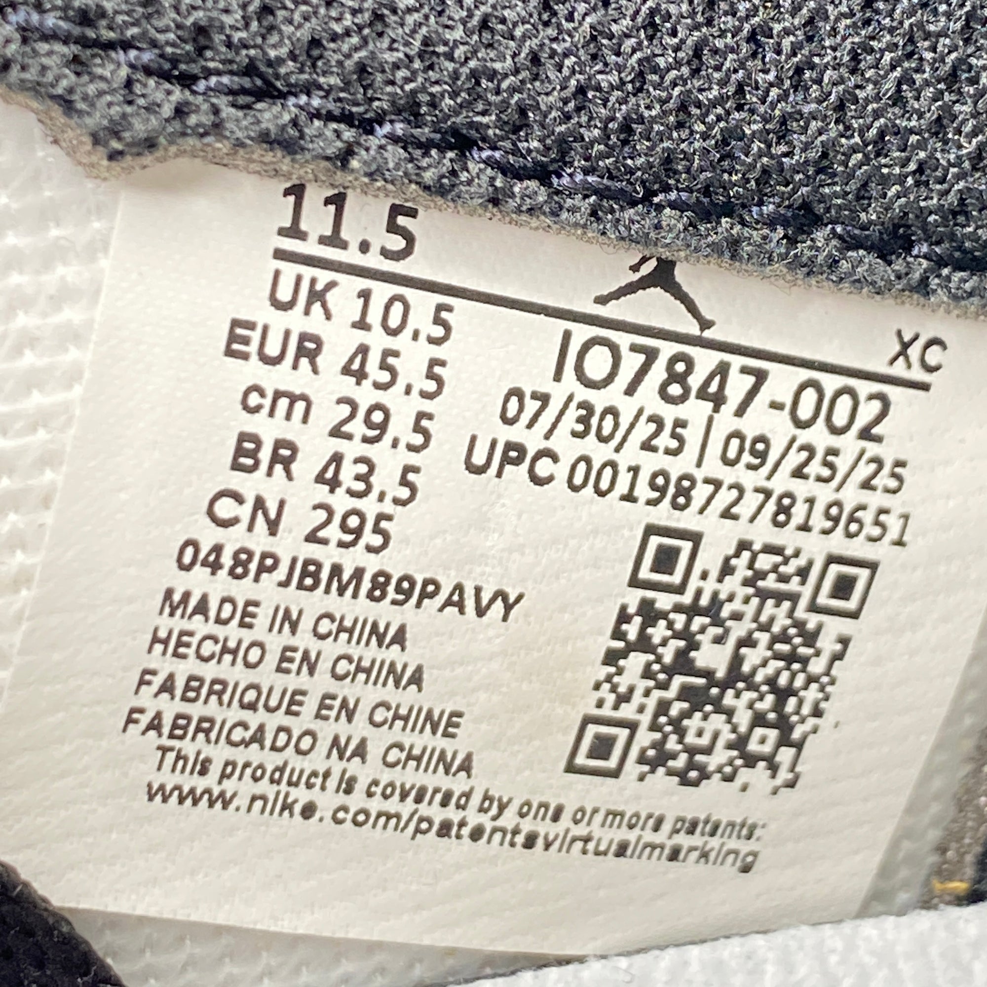 Außerdem erscheint der les nike Spark Flyknit Coconut Milk in der SNKRS App