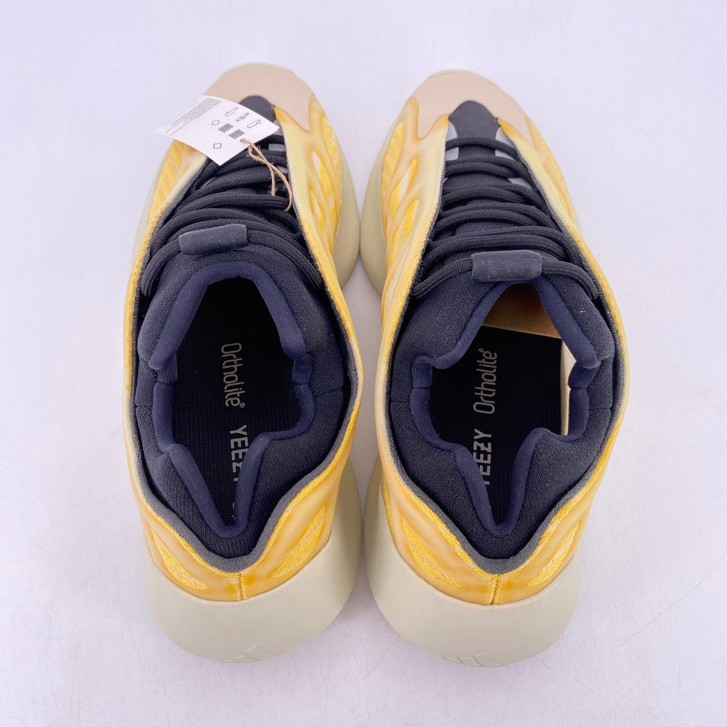 Yeezy 700 v3 "Mono Safflower" 2022 New Size 13.5