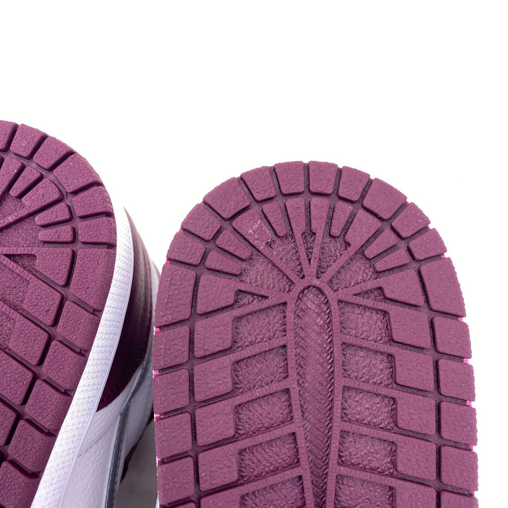 Air Jordan 1 Retro High OG "Bordeaux" 2021 New Size 11