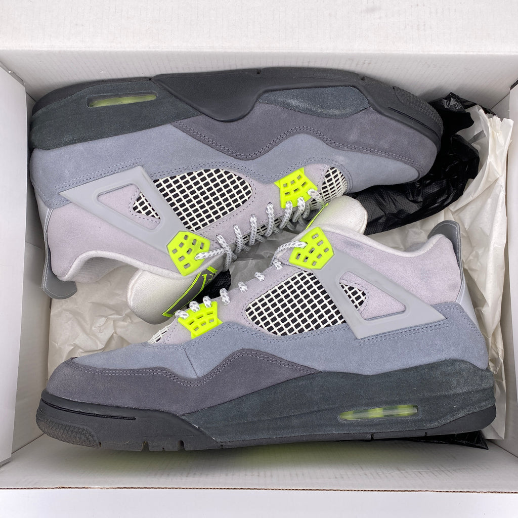 Air Jordan 4 Retro "Se 95 Neon" 2020 Used Size 12