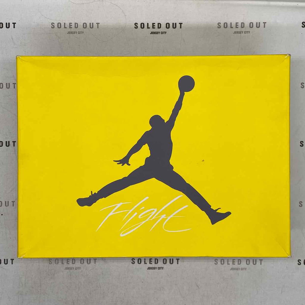 Air Jordan 4 Retro "Lightning" 2021 Used Size 12