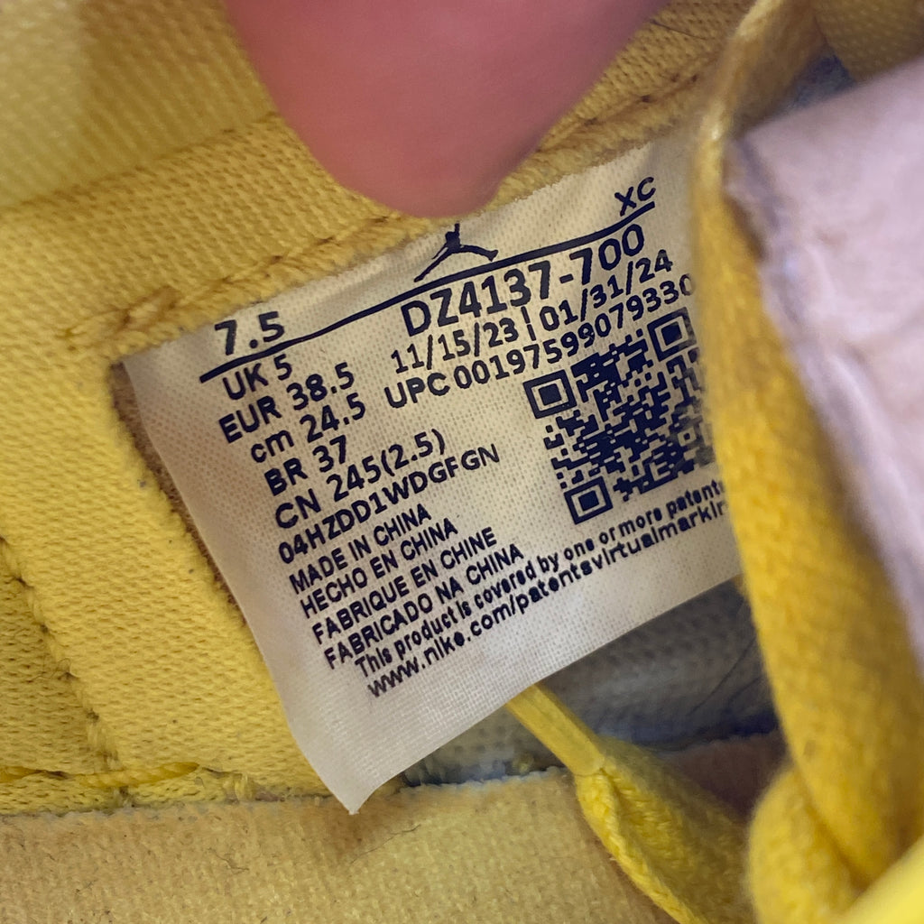 Air Jordan (W) 1 Low OG "Canary" 2024 Used Size 7.5W